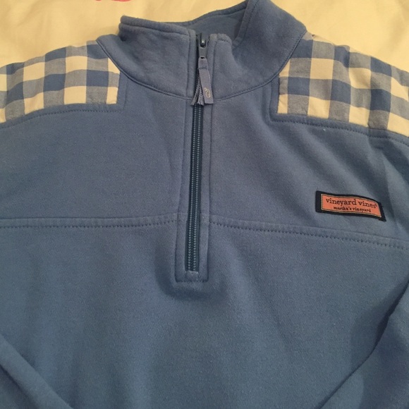 Vineyard Vines shep shirt!