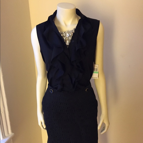 Michael Kors Black Ruffled Sleeveless Top - Picture 4 of 4