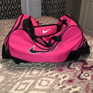 NIKE pink gym bag