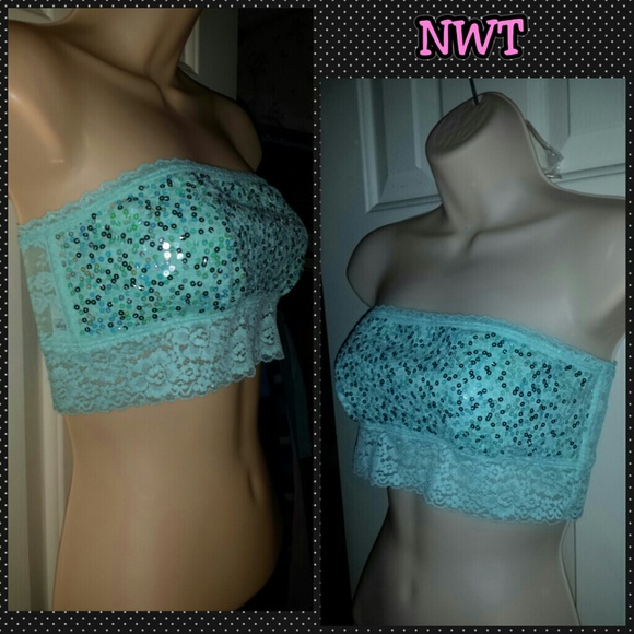 Sale♥NWT vs PINK brallette - Picture 3 of 4