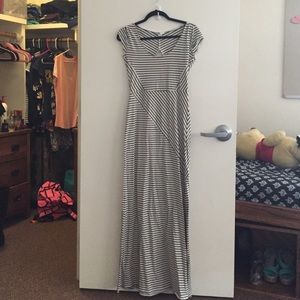 Striped maxi dress!