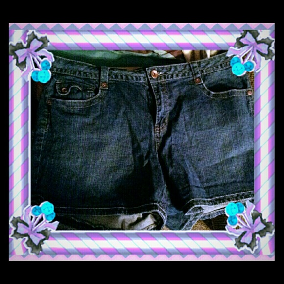 Gitano size 18 shorts