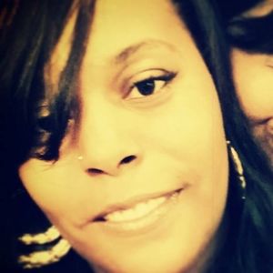 Meet your Posher, Ronika