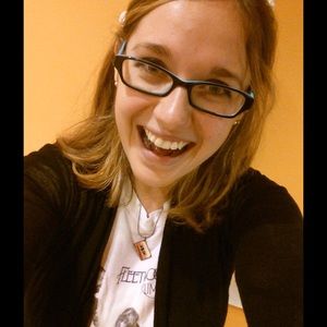 Meet your Posher, Kaitlin