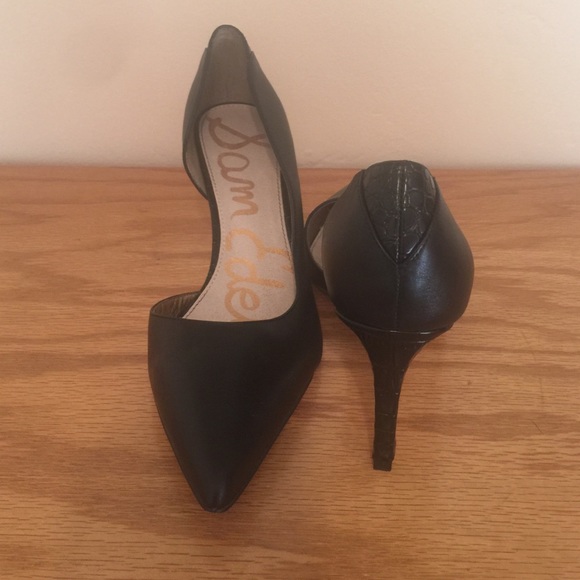 Sam Edelman Black Pumps with Side Cutout 8.5M
