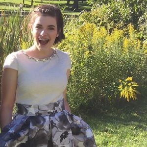 Meet your Posher, Liz