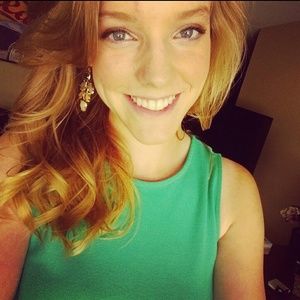 Meet your Posher, Holly