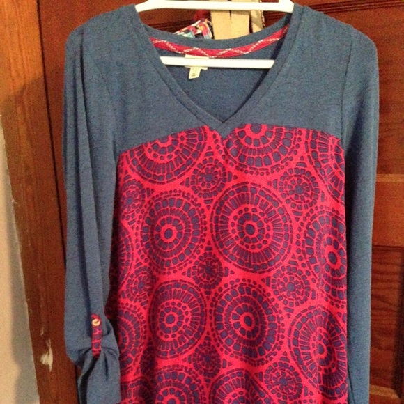 Super cute dress, never worn! Just didn't fit me. - Picture 1 of 4