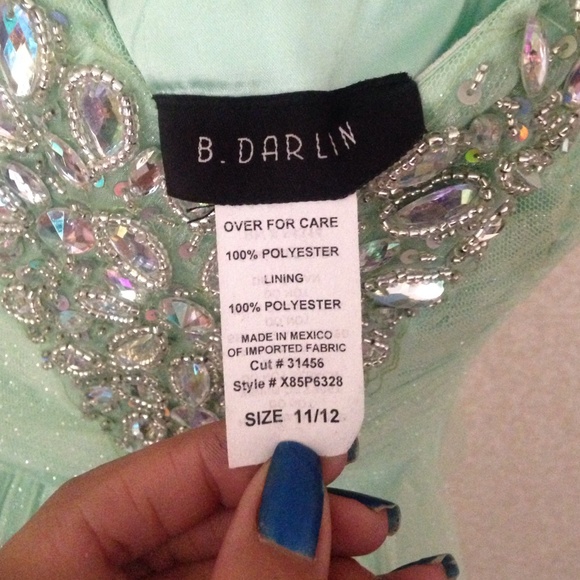 Dress! - Picture 2 of 3