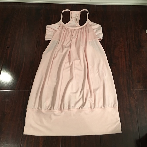 Lululemon No Limits Tank size 6