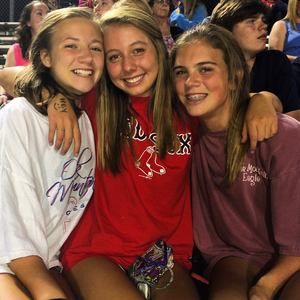 Meet your Posher, Emily