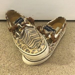 🎉SALE🎉WORN ONCE! SPERRY TOP-SIDERS ANIMAL PRINT!