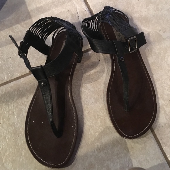 Black Steve Madden sandals
