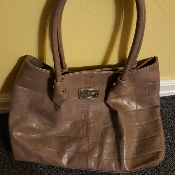Nine West gray shoulder bag
