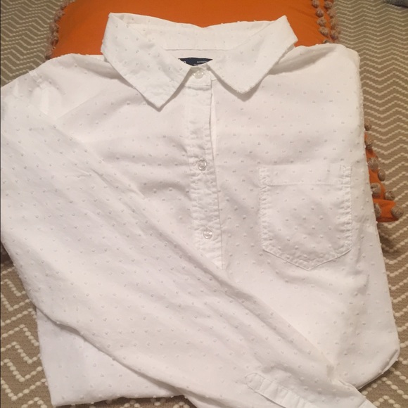 GAP Boyfriend Fit White Button Down with Dots