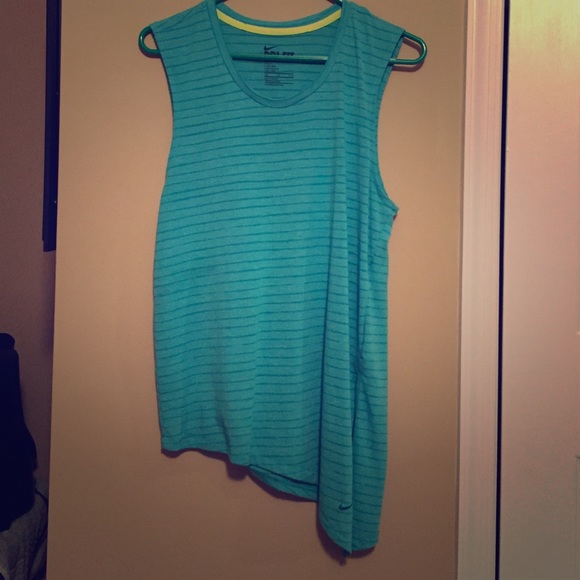 Fitness tank