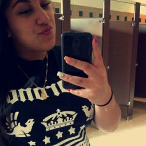 Meet your Posher, Rosa