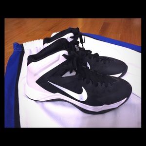 Nike Hyperquickness  size 8