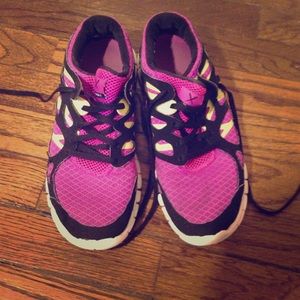 Nike free run 2 shoes