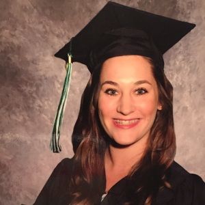 Meet your Posher, Genna