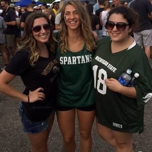 Meet your Posher, Erika