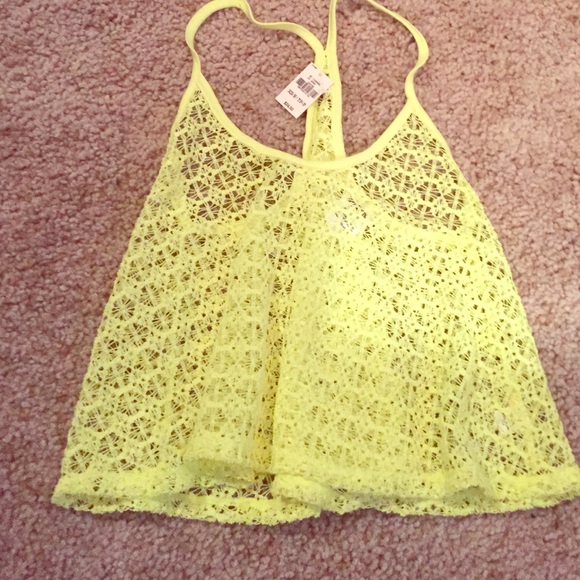 PINK Victoria's Secret Tops - Crop top