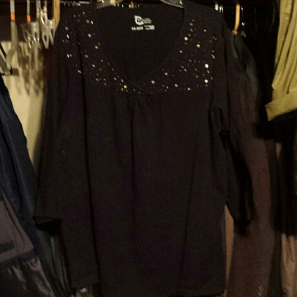 Black top with embellishments.. .24/26