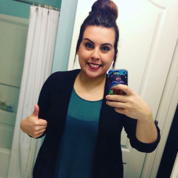 Meet your Posher, Katie - Picture 1 of 1