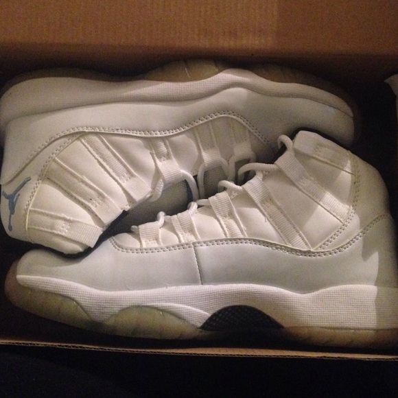 11's
