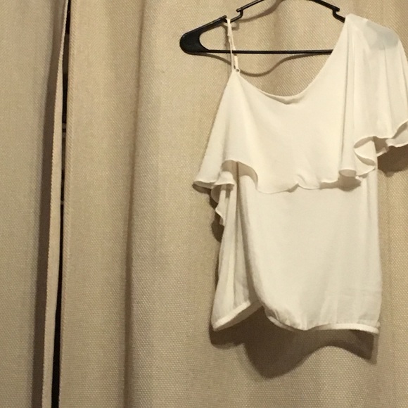 Forever 21 white off the shoulder blouse