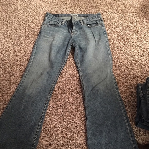 Jeans.