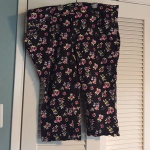 Floral Cropped Pant
