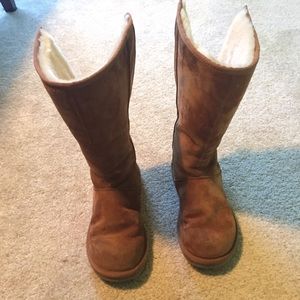 Ugg Knightsbridge size 8 women
