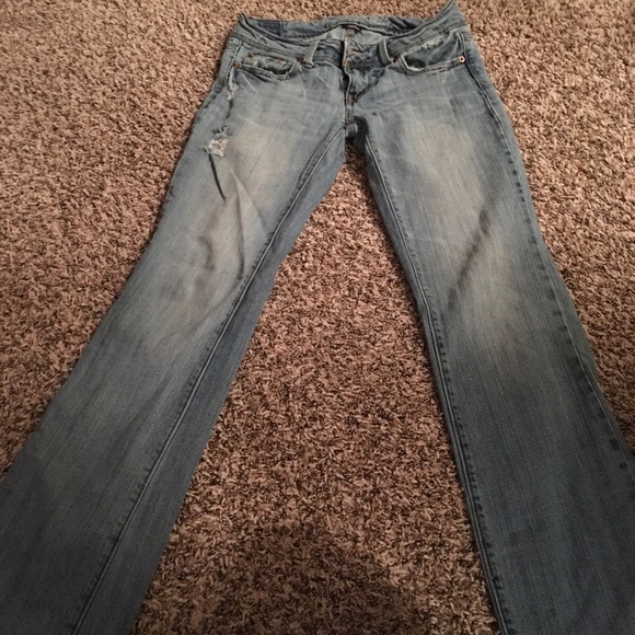 Jeans
