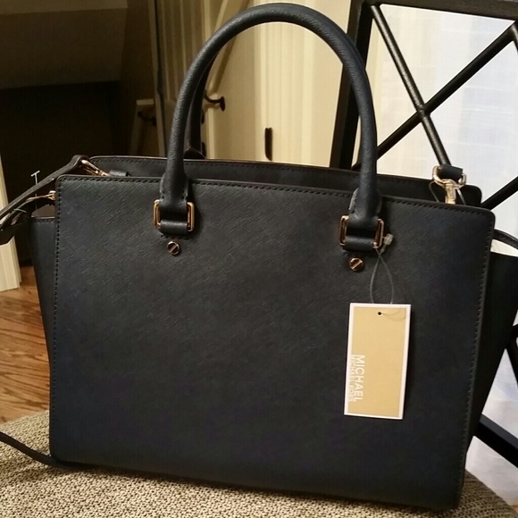 ✋🚨 Sold! Sold - Picture 3 of 4