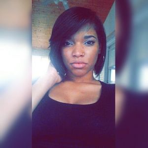 Meet your Posher, Leah