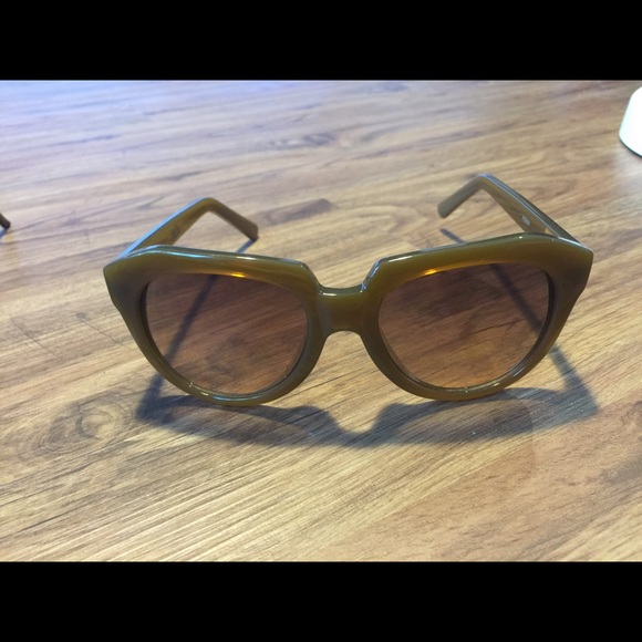 GAP Accessories - Gap ( Rare/Unique sunglasses).