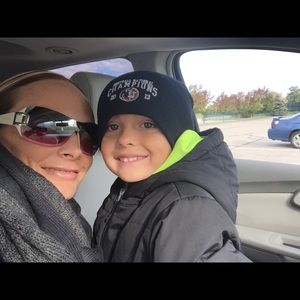 Meet your Posher, Crystal