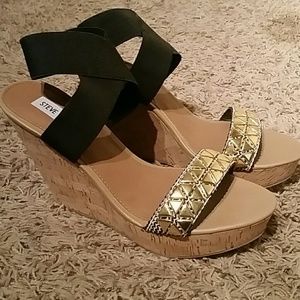 Steve Madden wedges