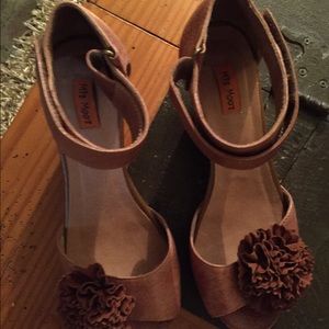 🚫SOLD🚫Leather & cork platforms