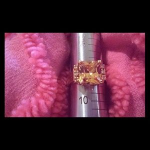 Citrine CZ Princess Cut size 8