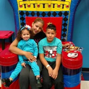 Meet your Posher, Yanitza