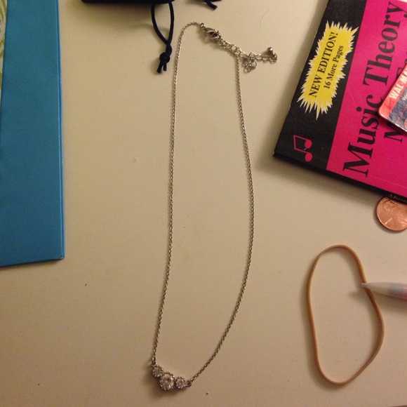 Faux diamond necklace