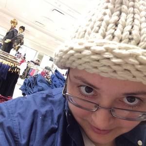 Meet your Posher, Andrea