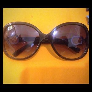 Black Gucci Sunglasses