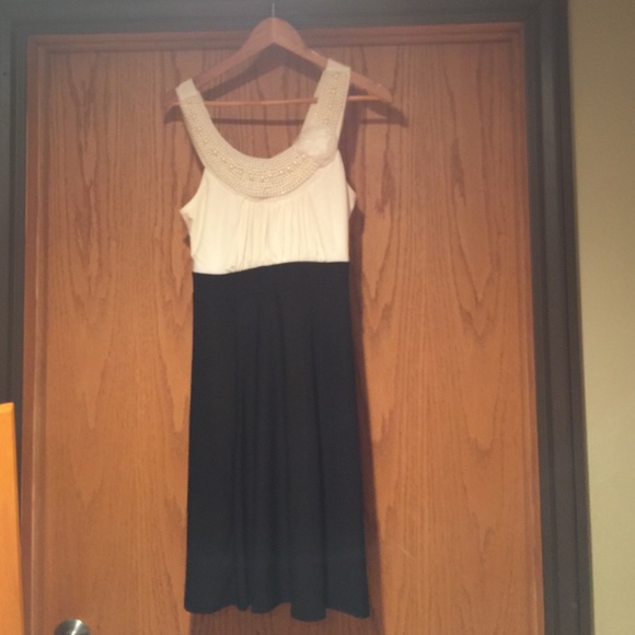 Nic&Dom black pearl accent dress