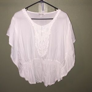 Gorgeous White Short Sleeve Blouse