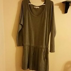 Sz M Loft Dress