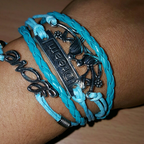 Love, Dream and birds leather wrap Bracelet - Picture 1 of 3