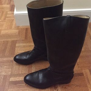 Frye Lindsay plate boots 9.5. Worn only once